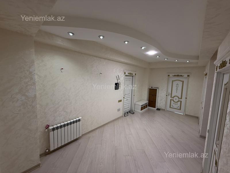 3 otaqlı Bina evi menzil, Sumqayıt Bulvarı, Sumqayıt