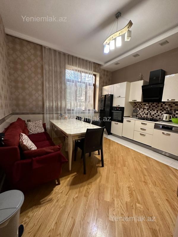 6 otaqlı Həyət evi / Villa, Binəqədi rayonu, Bakı