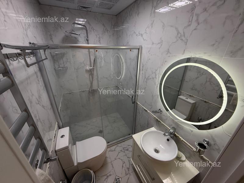 3 otaqlı Bina evi menzil, Sumqayıt Bulvarı, Sumqayıt