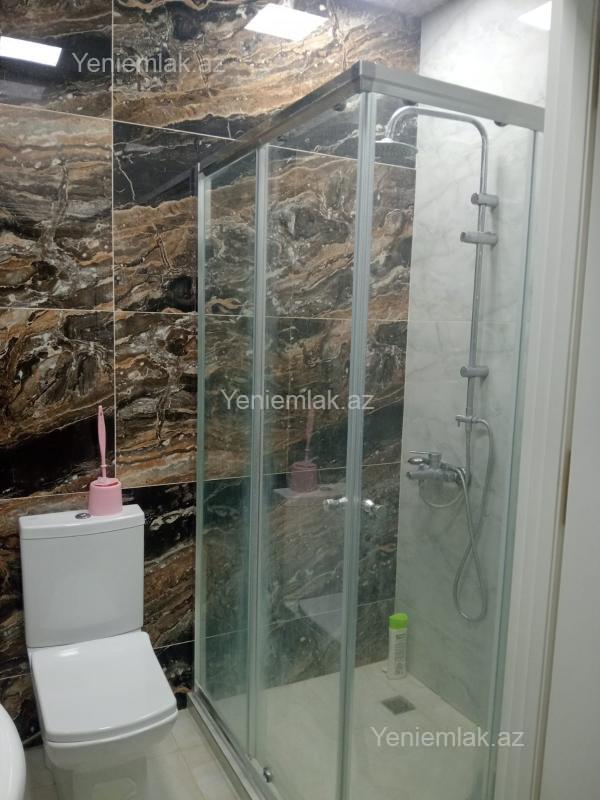 3 otaqlı Bina evi menzil, Sumqayıt Bulvarı, Sumqayıt