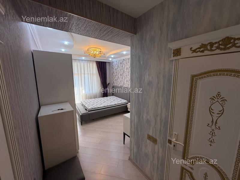3 otaqlı Bina evi menzil, Sumqayıt Bulvarı, Sumqayıt