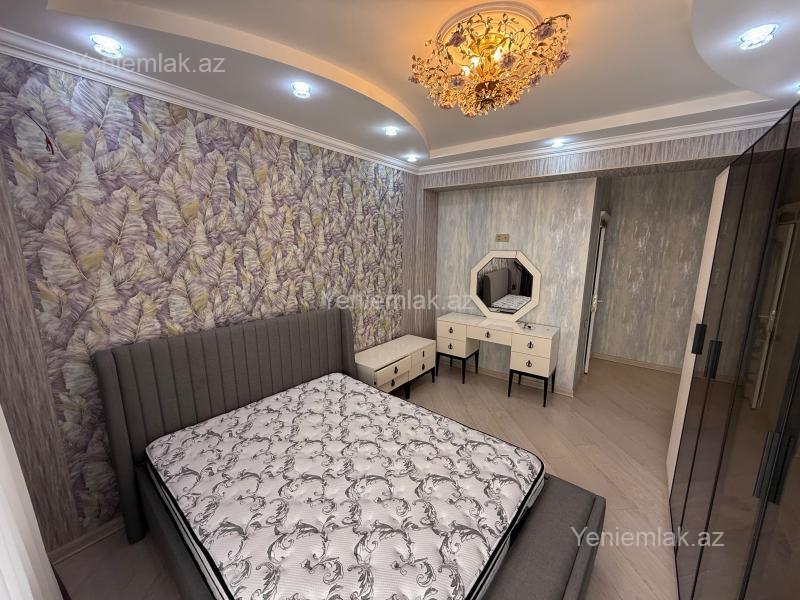 3 otaqlı Bina evi menzil, Sumqayıt Bulvarı, Sumqayıt
