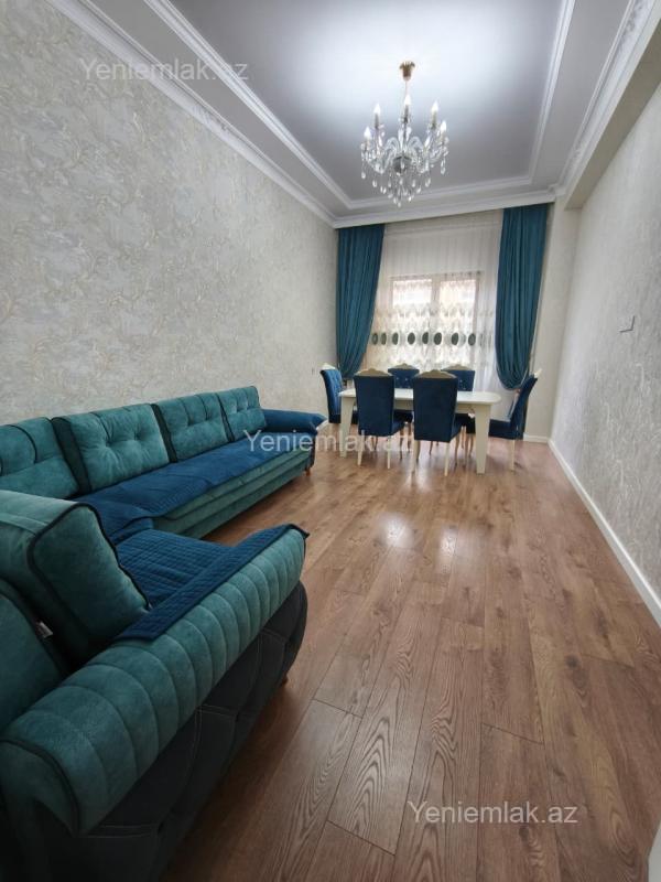 3 otaqlı Bina evi menzil, Sumqayıt Bulvarı, Sumqayıt