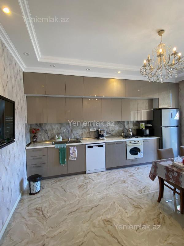 6 otaqlı Həyət evi / Villa, Suraxanı rayonu, Bakı