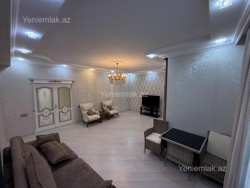 3 otaqlı Bina evi menzil, Sumqayıt Bulvarı, Sumqayıt