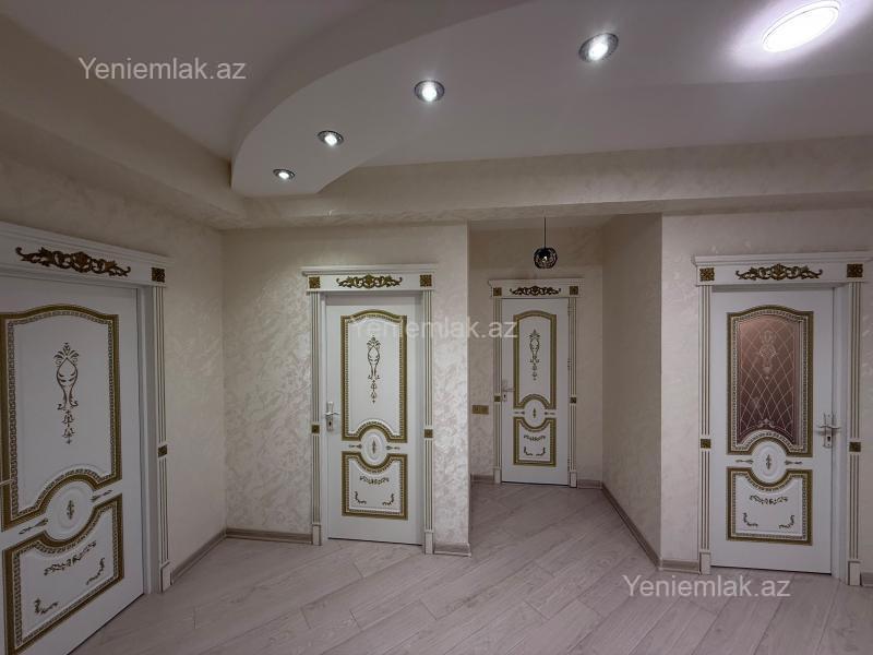 3 otaqlı Bina evi menzil, Sumqayıt Bulvarı, Sumqayıt