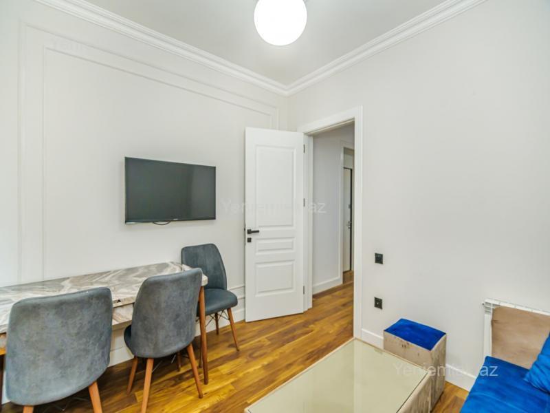 3 otaqlı Bina evi menzil, Səbail rayonu, Bakı