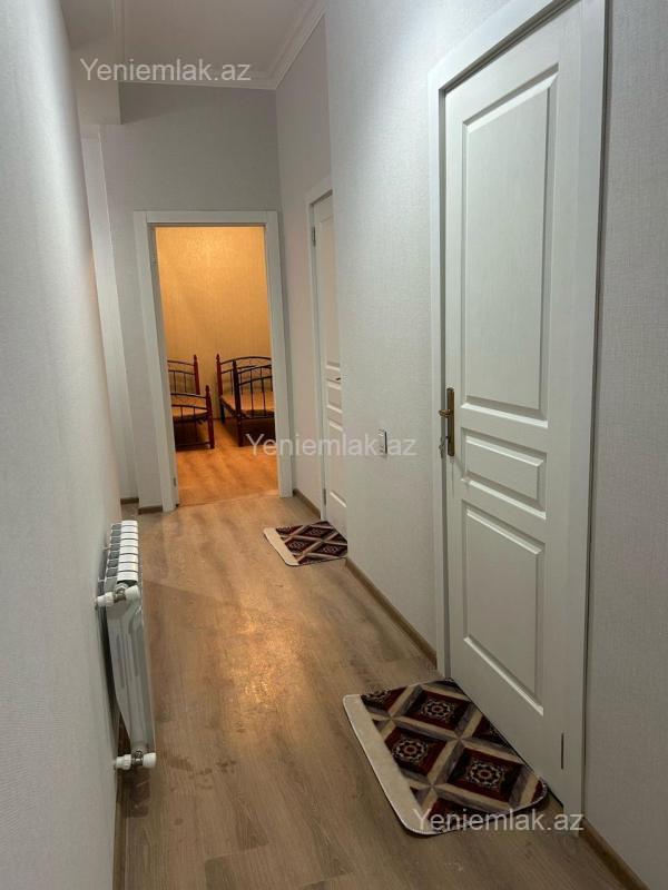 3 otaqlı Bina evi menzil, Sumqayıt Bulvarı, Sumqayıt
