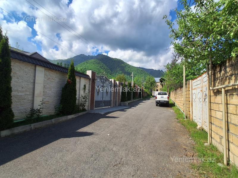 Torpaq sahəsi, Qəbələ