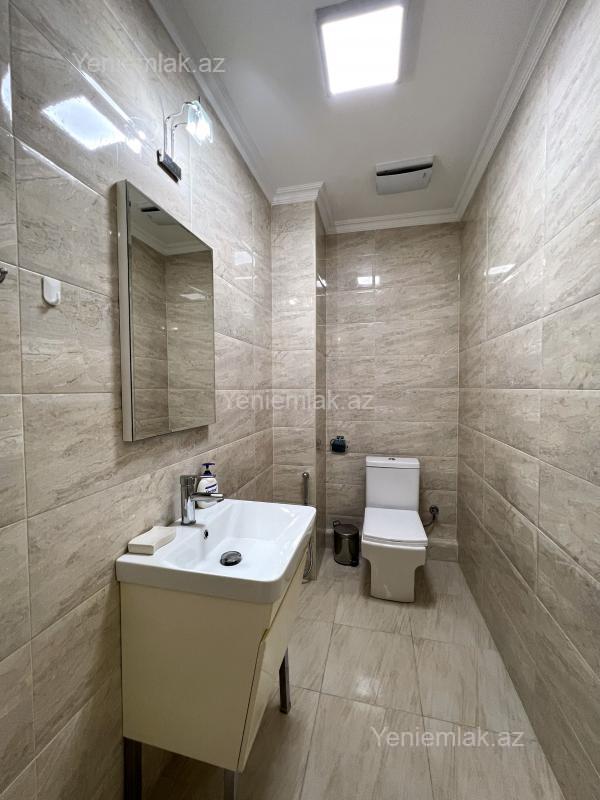 3 otaqlı Bina evi menzil, Səbail rayonu, Bakı