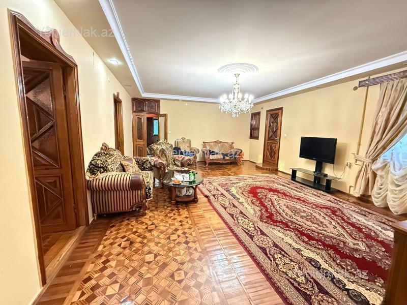 8 otaqlı Həyət evi / Villa, Binəqədi rayonu, Bakı