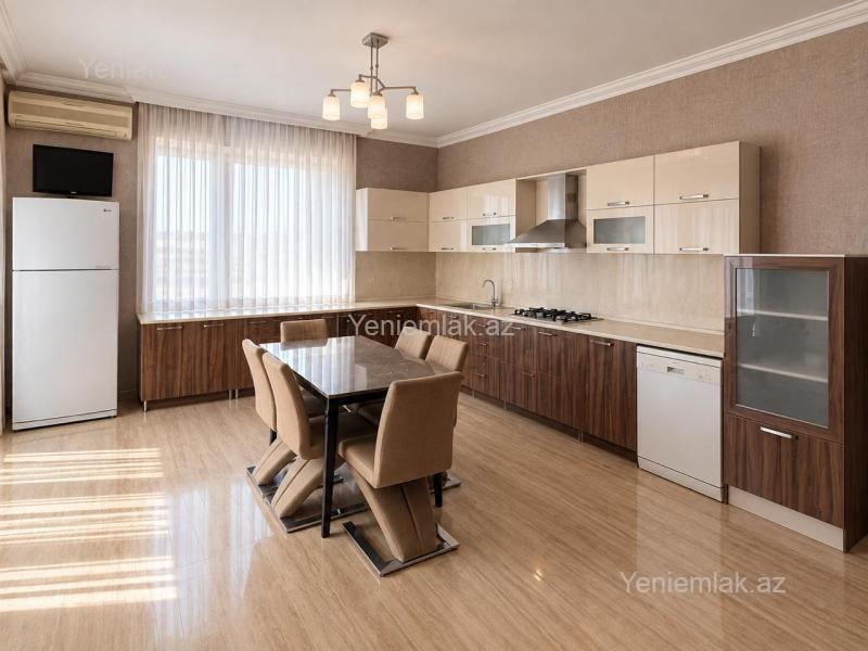 8 otaqlı Həyət evi / Villa, Xətai rayonu, Bakı