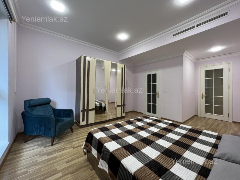 3 otaqlı Bina evi menzil, Səbail rayonu, Bakı