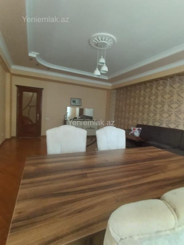 3 otaqlı Bina evi menzil, Səbail rayonu, Bakı