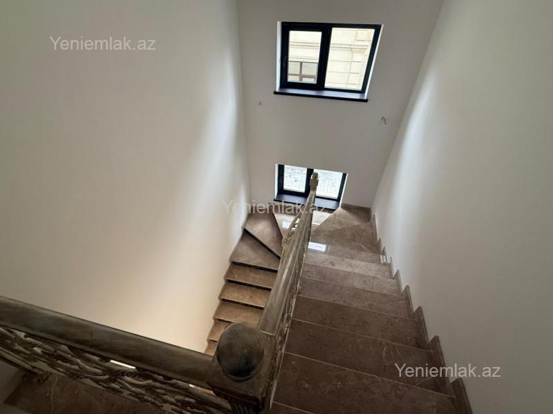 6 otaqlı Həyət evi / Villa, Xətai rayonu, Bakı