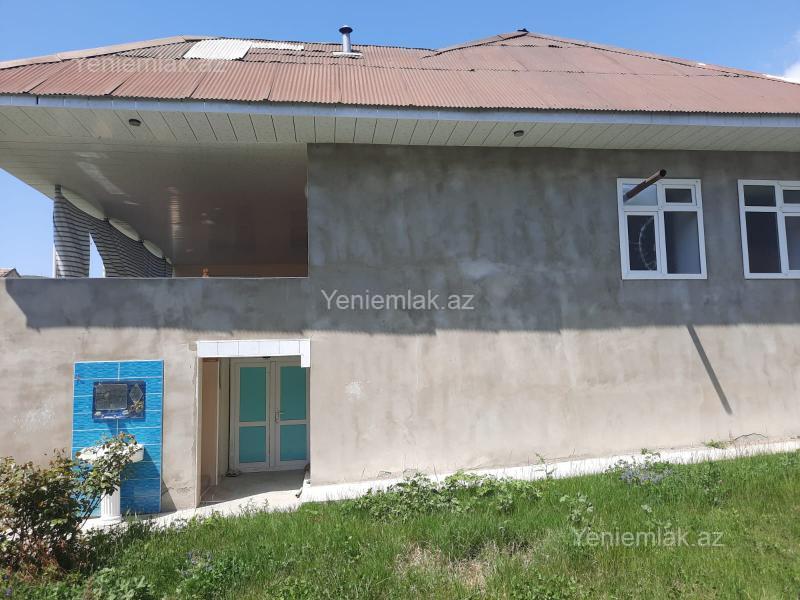 4 otaqlı Həyət evi / Villa, Şəki