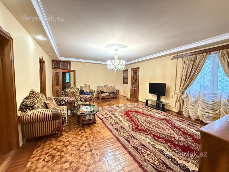 8 otaqlı Həyət evi / Villa, Binəqədi rayonu, Bakı