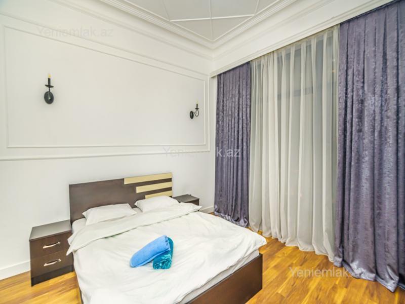 3 otaqlı Bina evi menzil, Səbail rayonu, Bakı
