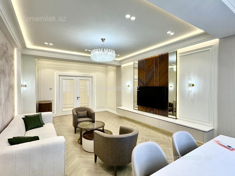 4 otaqlı Bina evi menzil, Səbail rayonu, Bakı