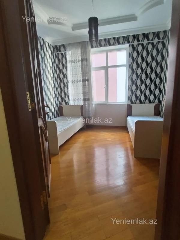 3 otaqlı Bina evi menzil, Səbail rayonu, Bakı
