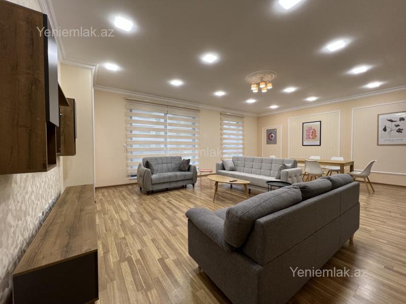 3 otaqlı Bina evi menzil, Səbail rayonu, Bakı