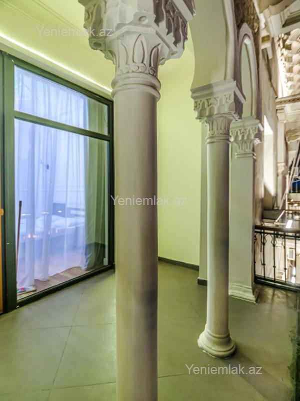 3 otaqlı Bina evi menzil, Səbail rayonu, Bakı