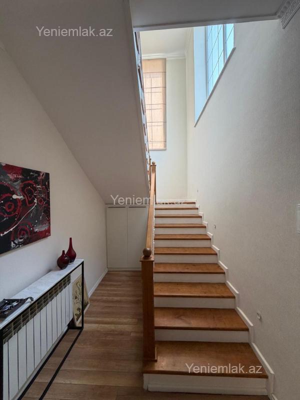 4 otaqlı Həyət evi / Villa, Səbail rayonu, Bakı