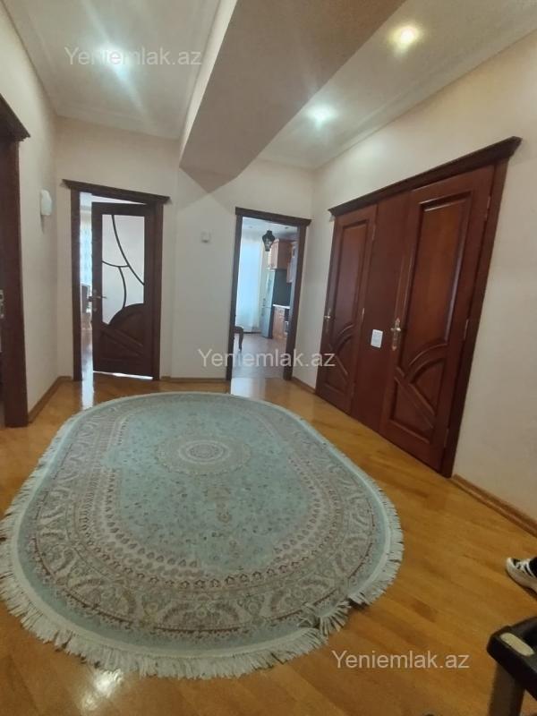 3 otaqlı Bina evi menzil, Səbail rayonu, Bakı