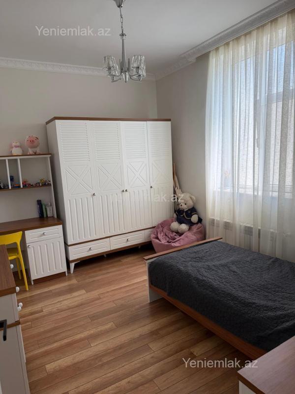 4 otaqlı Həyət evi / Villa, Səbail rayonu, Bakı