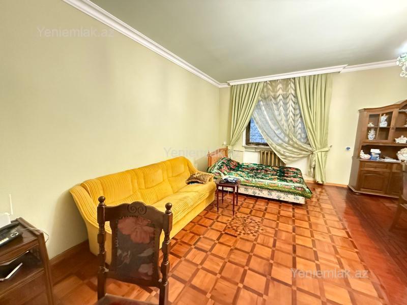 8 otaqlı Həyət evi / Villa, Binəqədi rayonu, Bakı