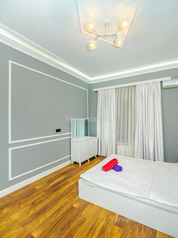 3 otaqlı Bina evi menzil, Səbail rayonu, Bakı