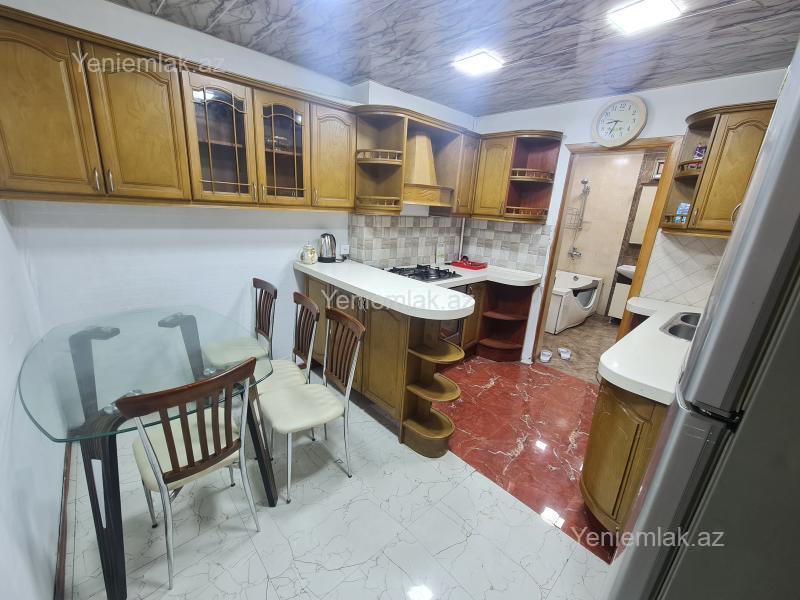 3 otaqlı Bina evi menzil, Səbail rayonu, Bakı
