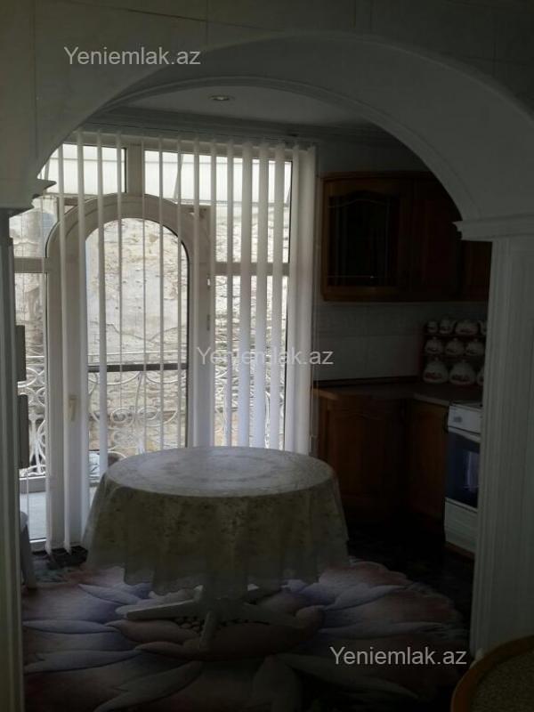 2 otaqlı Bina evi menzil, Səbail rayonu, Bakı