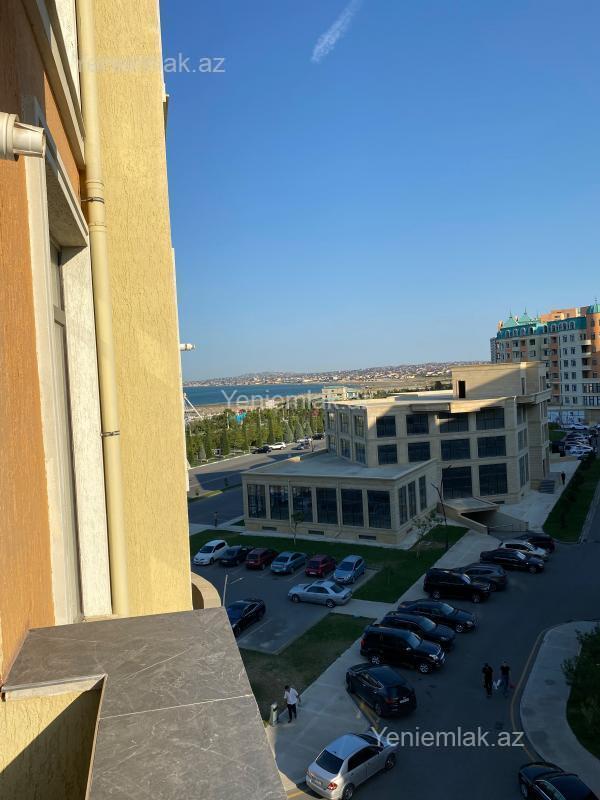 3 otaqlı Bina evi menzil, Sumqayıt Bulvarı, Sumqayıt