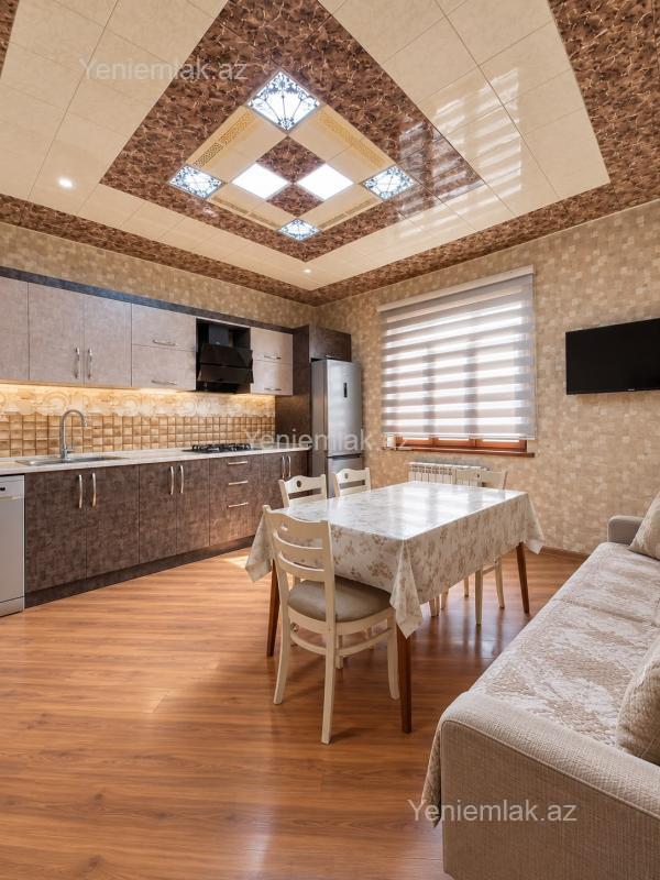 4 otaqlı Həyət evi / Villa, Suraxanı rayonu, Bakı