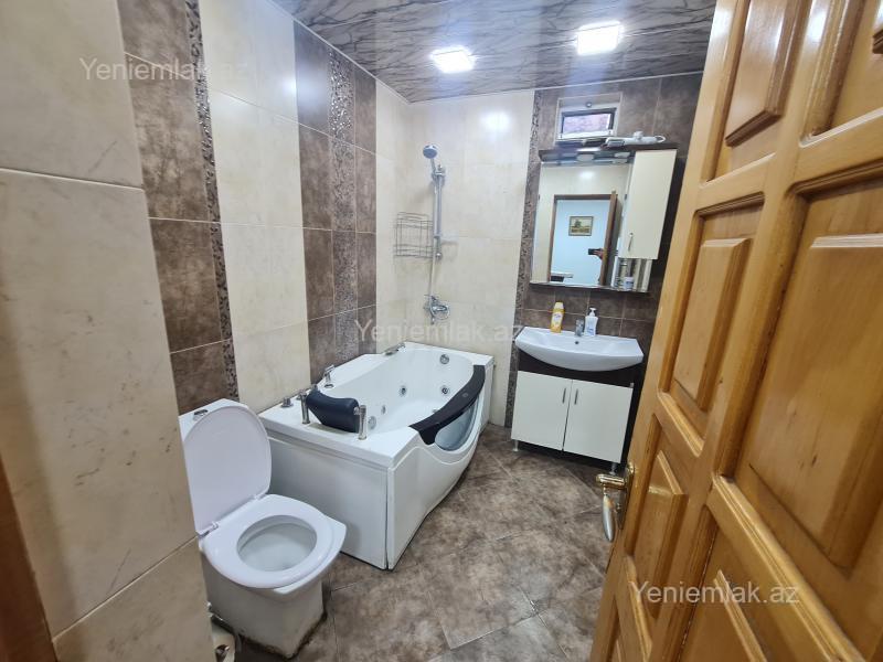3 otaqlı Bina evi menzil, Səbail rayonu, Bakı