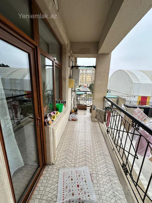 3 otaqlı Bina evi menzil, Sumqayıt Bulvarı, Sumqayıt