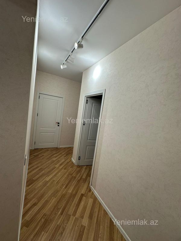 3 otaqlı Bina evi menzil, Sumqayıt Bulvarı, Sumqayıt