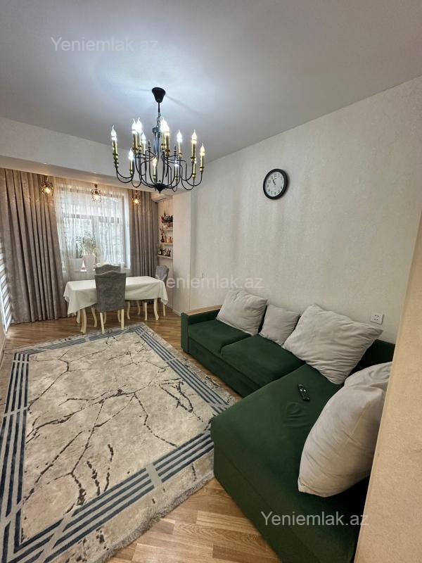 3 otaqlı Bina evi menzil, Sumqayıt Bulvarı, Sumqayıt