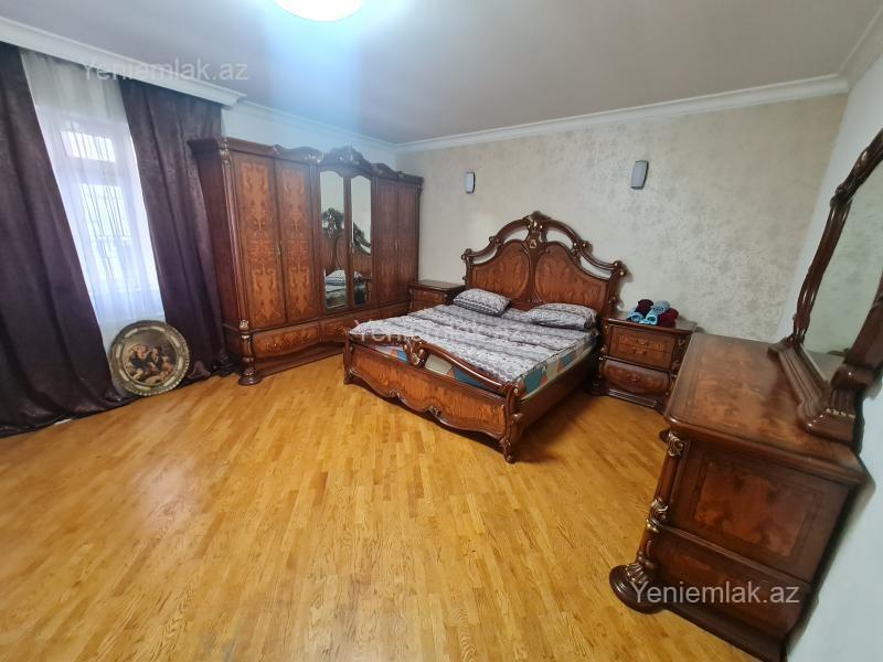 3 otaqlı Bina evi menzil, Səbail rayonu, Bakı