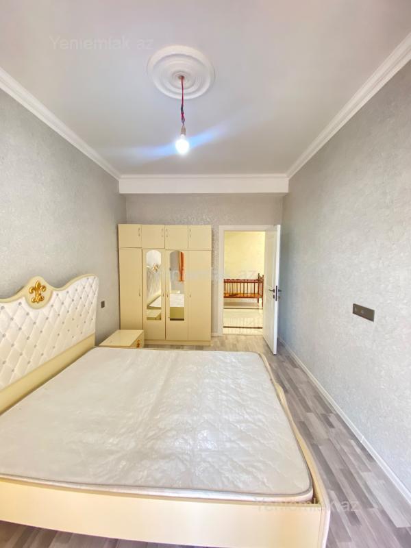 3 otaqlı Bina evi menzil, Sumqayıt Bulvarı, Sumqayıt