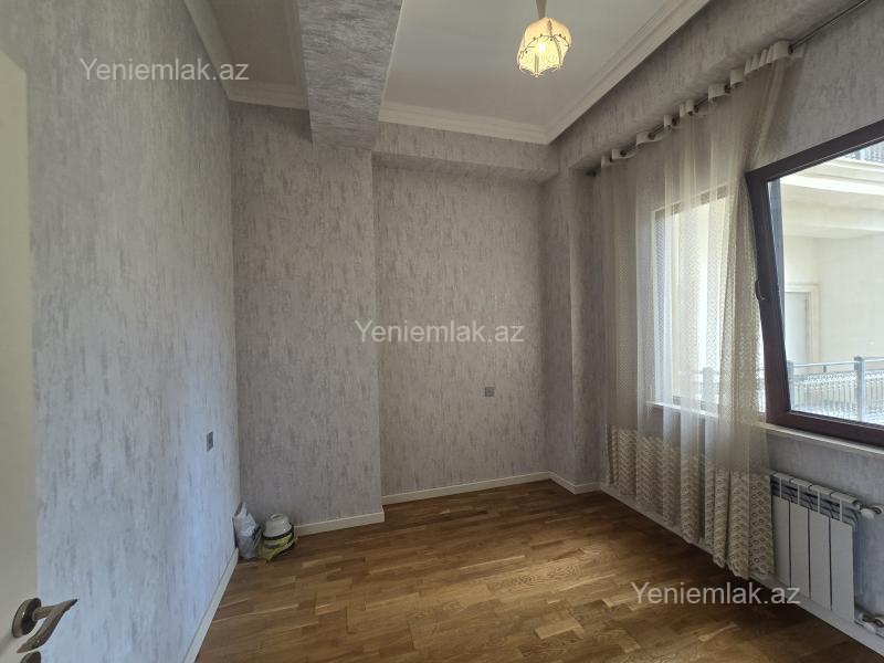 3 otaqlı Bina evi menzil, Sumqayıt Bulvarı, Sumqayıt