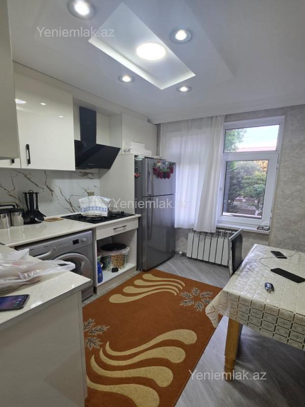 3 otaqlı Bina evi menzil, 4-cü mikrorayon, Sumqayıt