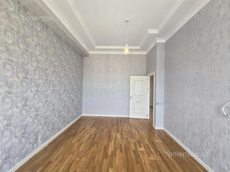3 otaqlı Bina evi menzil, Sumqayıt Bulvarı, Sumqayıt