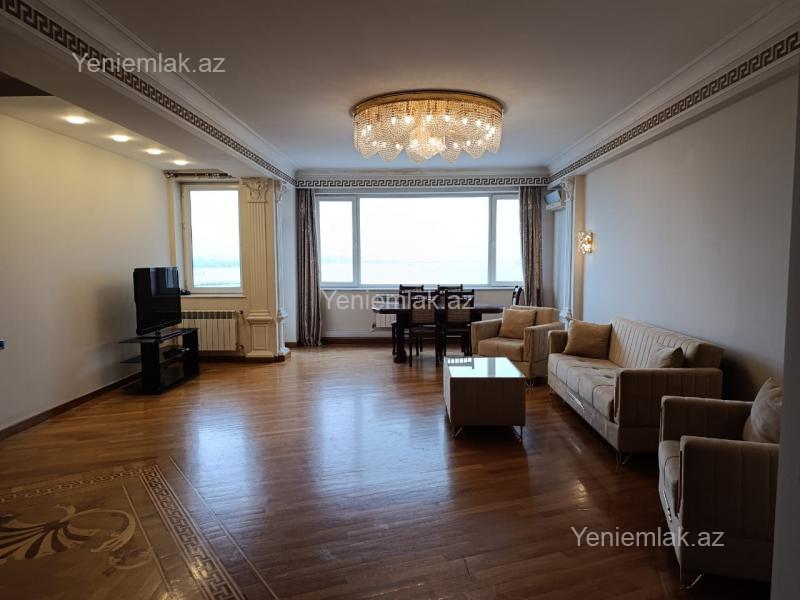 3 otaqlı Bina evi menzil, Səbail rayonu, Bakı