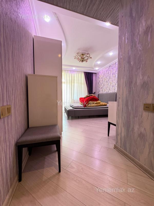 3 otaqlı Bina evi menzil, Sumqayıt Bulvarı, Sumqayıt