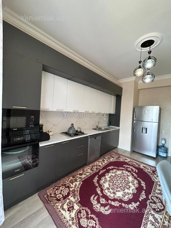 3 otaqlı Bina evi menzil, Sumqayıt Bulvarı, Sumqayıt