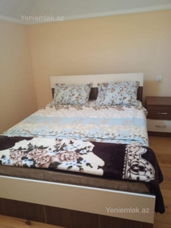 8 otaqlı Həyət evi / Villa, Şəki