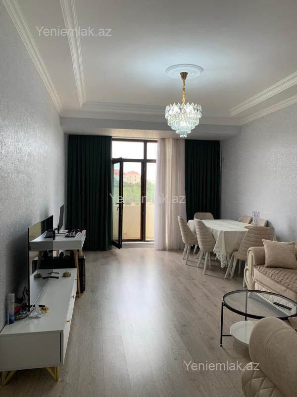 3 otaqlı Bina evi menzil, Sumqayıt Bulvarı, Sumqayıt
