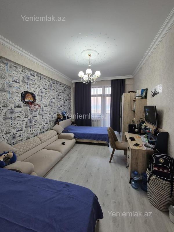 3 otaqlı Bina evi menzil, Sumqayıt Bulvarı, Sumqayıt